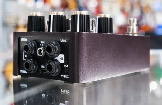 Universal Audio - UAFX Lion '68 Super Lead Amp Pedal 2